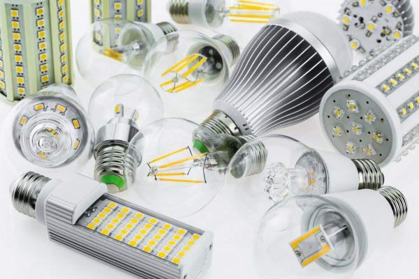 انواع لامپ ها و روشنایی‌ها برای نورپردازیها
